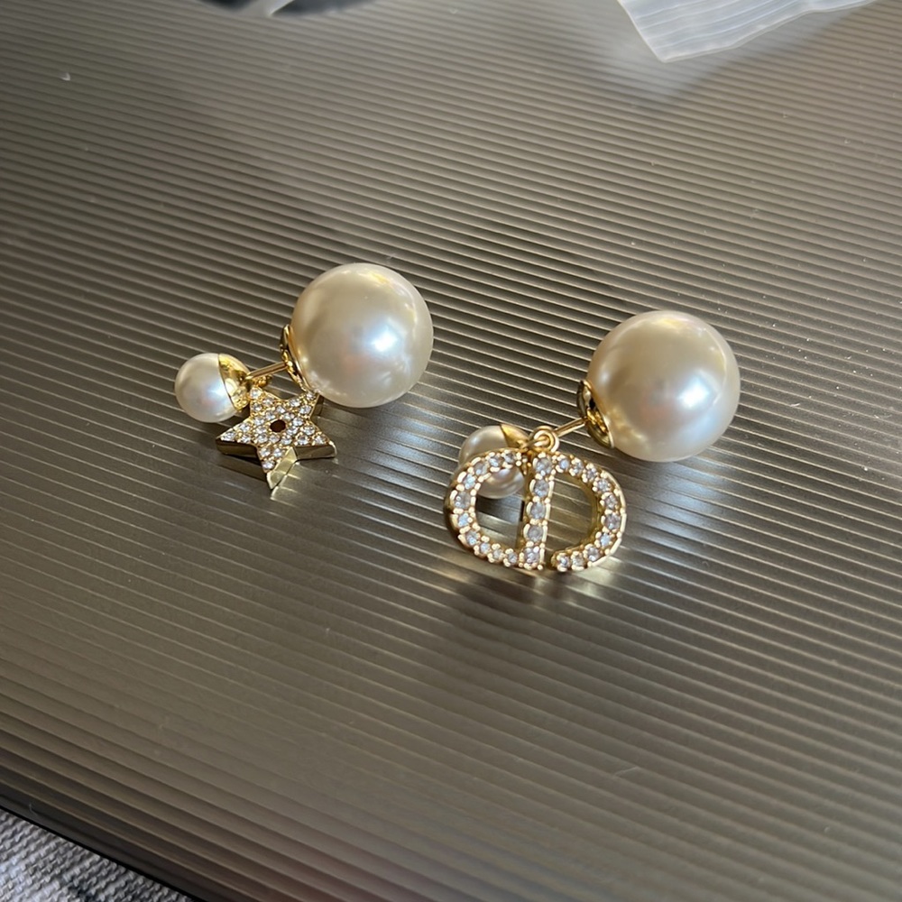 Dior Tribales Pearl Earrings
